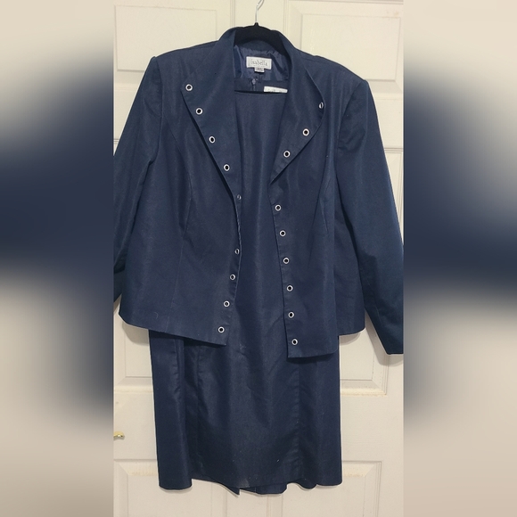 Isabella Suits Jackets & Blazers - Isabella Elegant Navy Women's Suit Size 18W